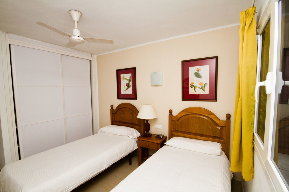 Aparthotel Parque Tropical En Lanzarote